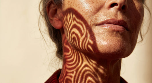 Skin-Food: Perché l'Astaxantina è il Segreto per una Pelle Radiosa